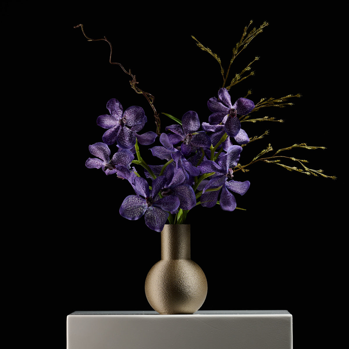 Alice Ball Vase 16 Iridium Gold