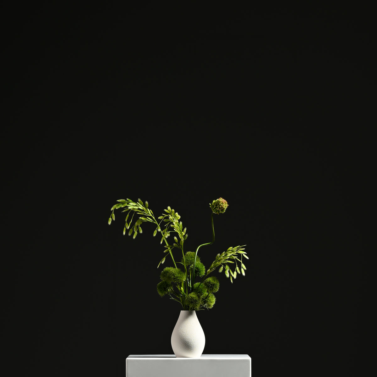 Emma Drop Vase 15 Bone White