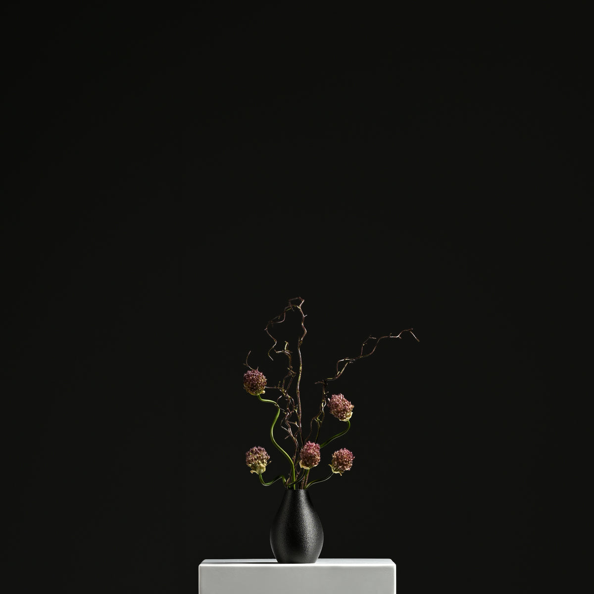 Eva Drop Vase 15 Metal Black