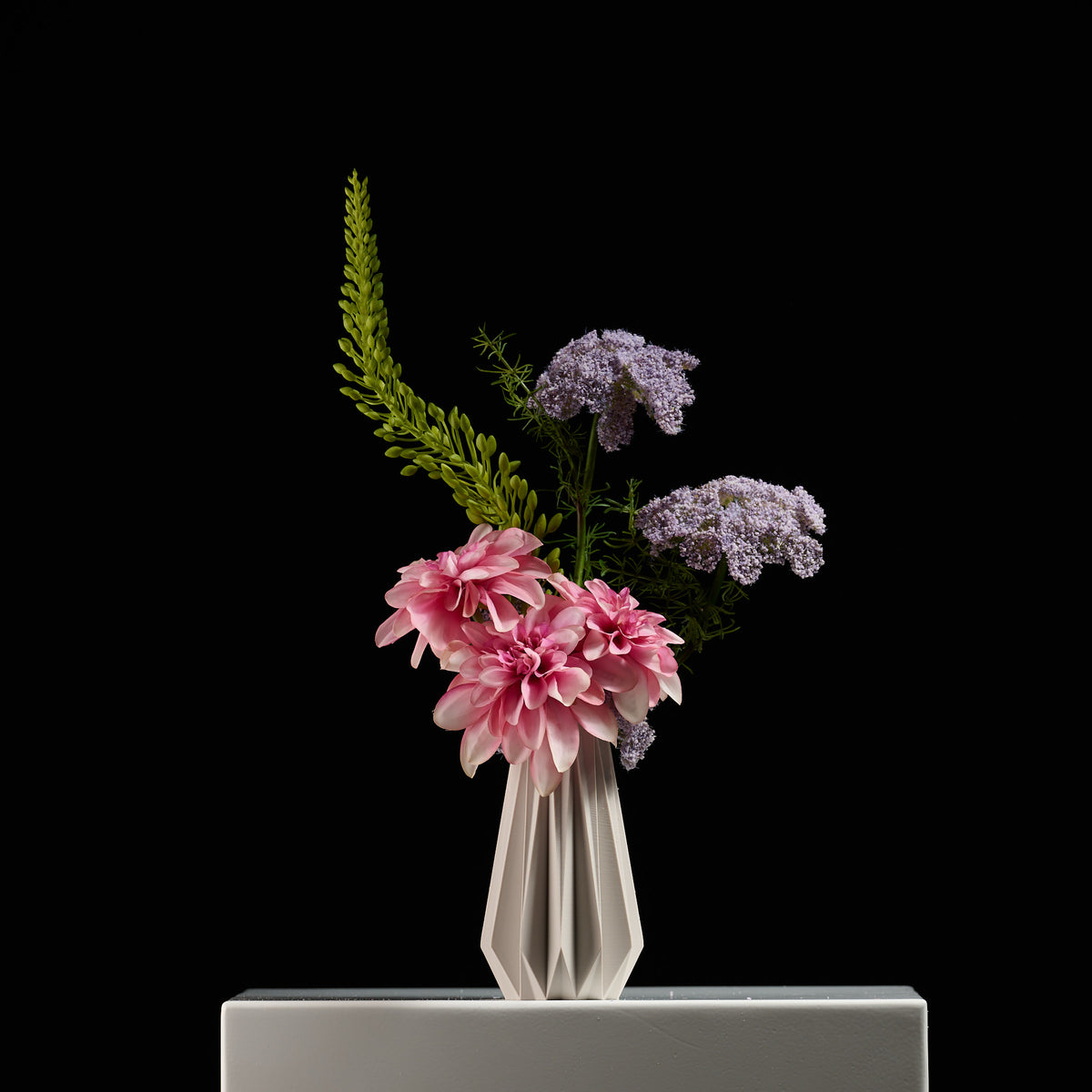 Giulia Ribb Vase 16 Bone White
