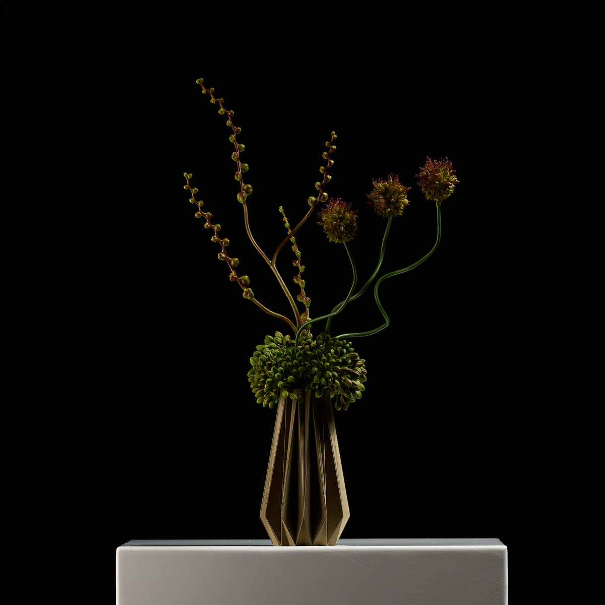 Irene Ribb Vase 16 Bronze