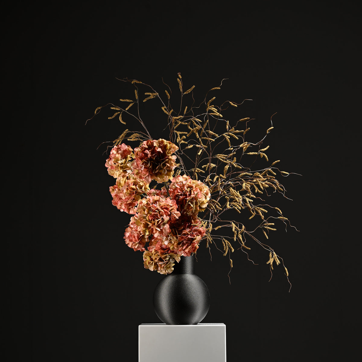 Perla Superball Vase 32 Metal Black