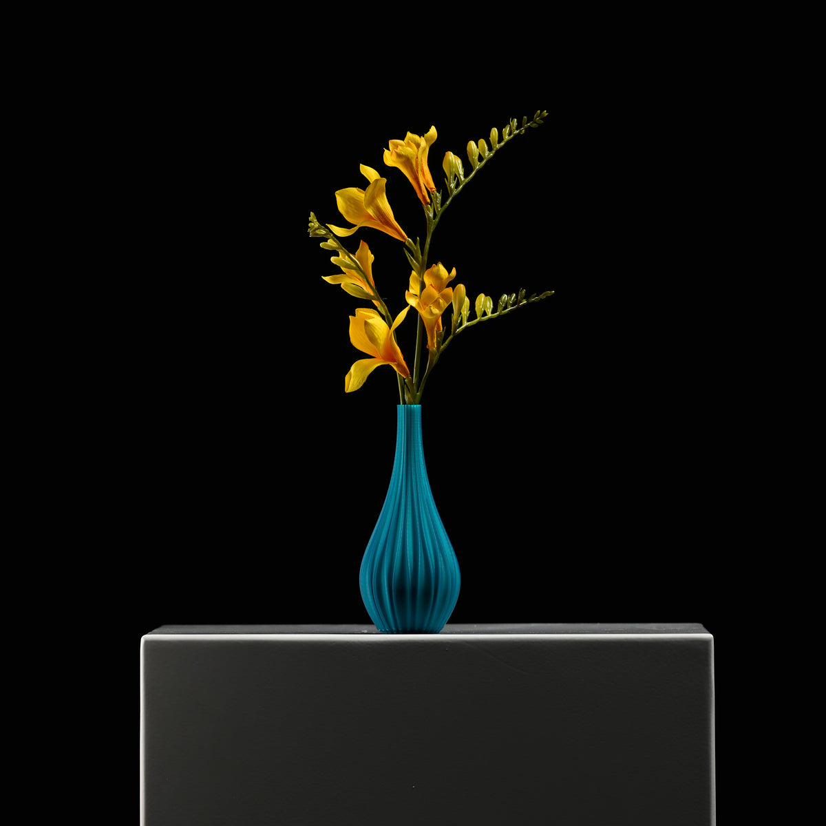 Raffaella Bottle Vase 15 Teal