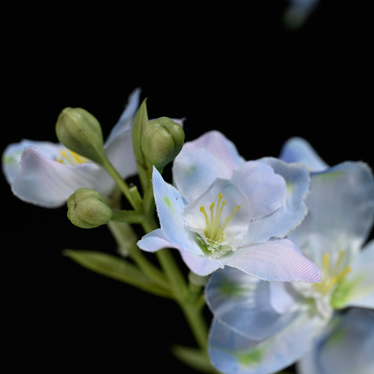 Oriana Bottle Vase 15 Ice Blue